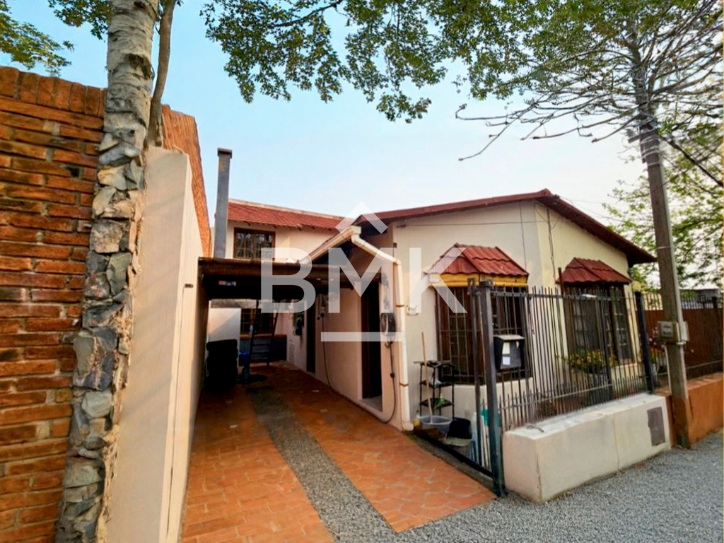 Casa, 2 Dormitorio con Garaje