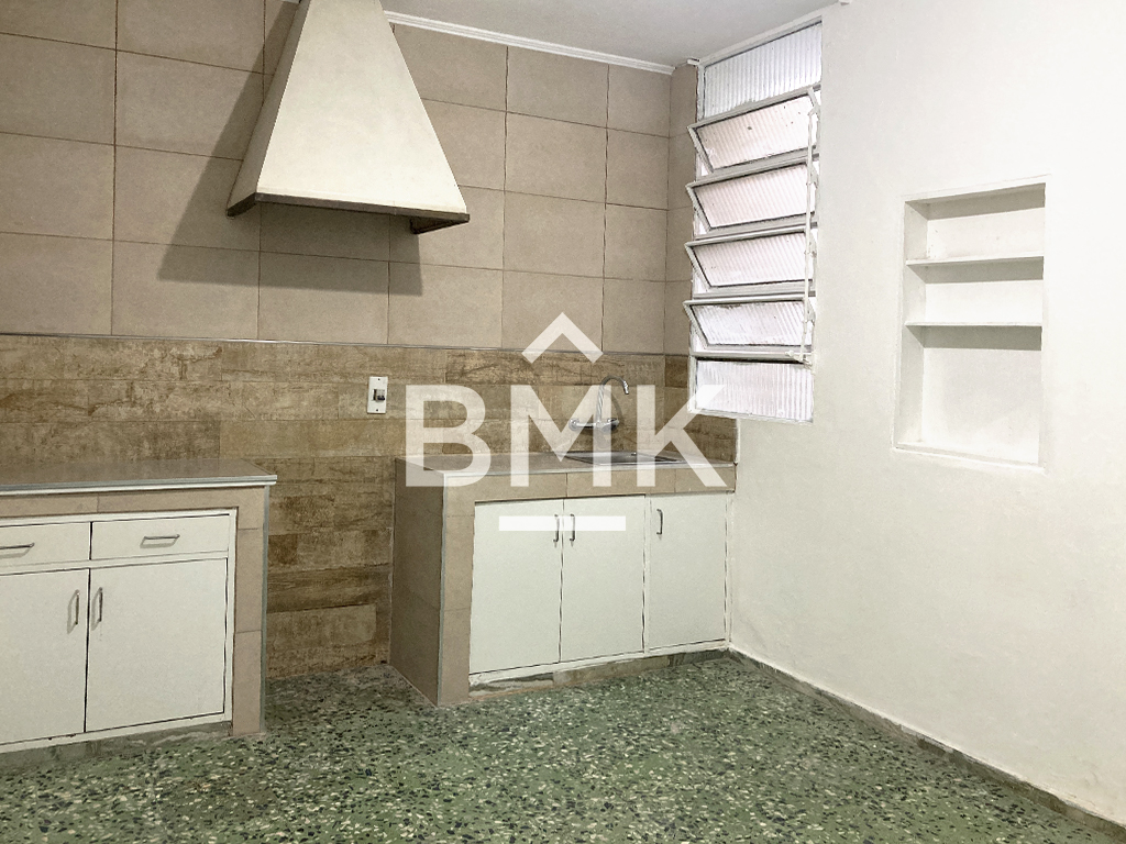 Casa Céntrica a metro de Todos los servicios